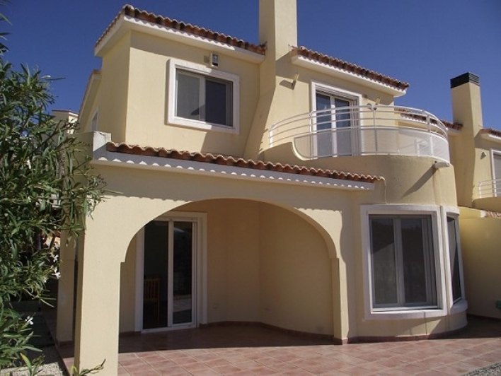 VP60 - Villa for sale in gata residencial