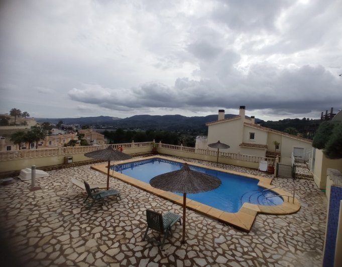 VP60 - Villa for sale in gata residencial