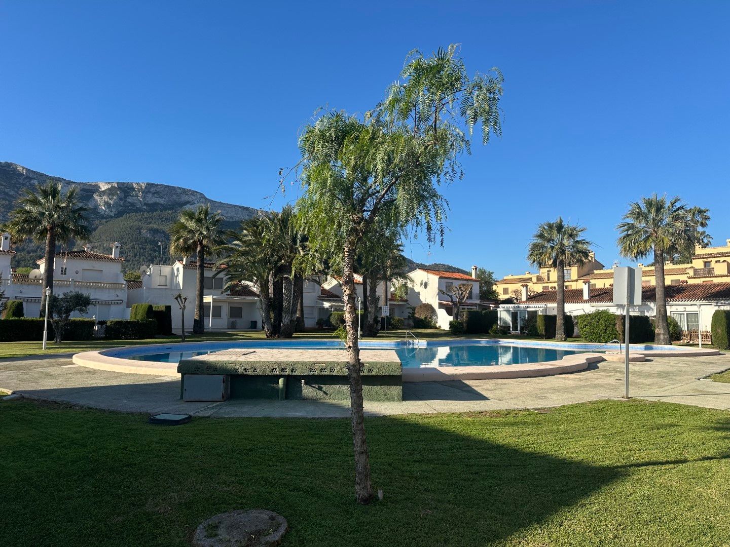 B10 - Bungalow en venta en La Pedrera, Denia - 2 habitaciones, piscina comunitaria