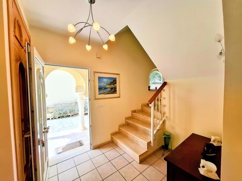 WB-BG9CQF - Exclusive Mediterranean Villa with Sea Views in Santa Lucía, Dénia, near Las Rotas