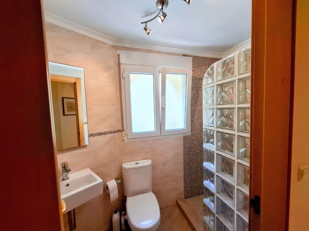 WB-BG9CQF - Exclusive Mediterranean Villa with Sea Views in Santa Lucía, Dénia, near Las Rotas
