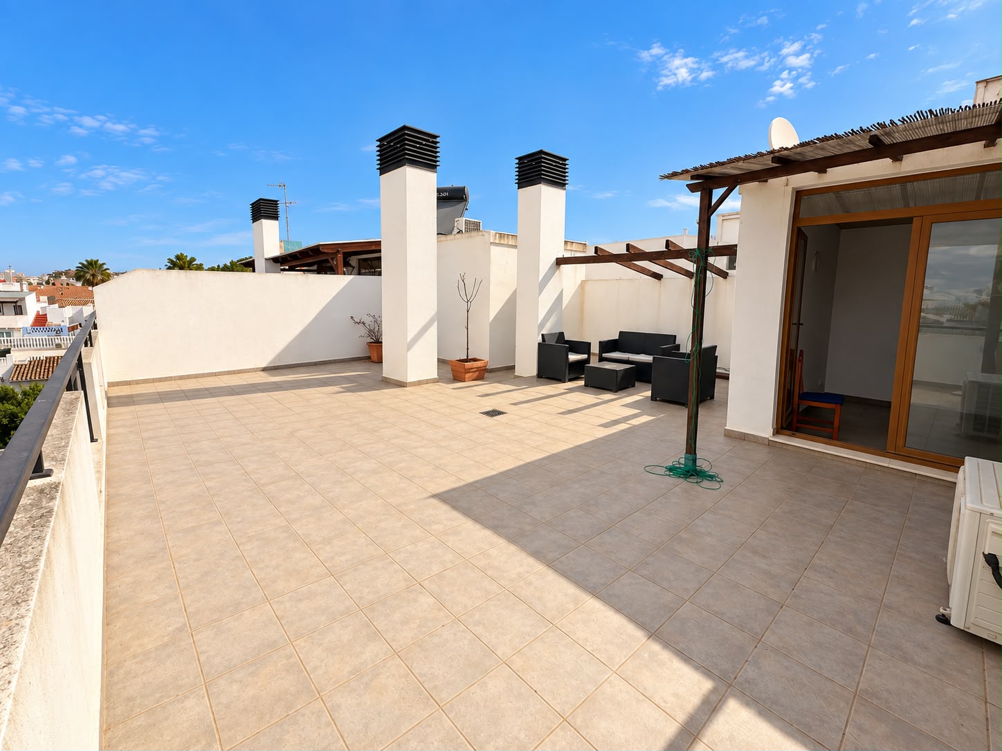 WB-EUWEK4 - Appartement en vente à Els Poblets avec 2 chambres et solarium.