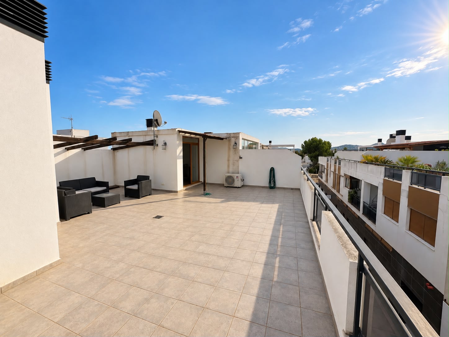 WB-EUWEK4 - Appartement en vente à Els Poblets avec 2 chambres et solarium.