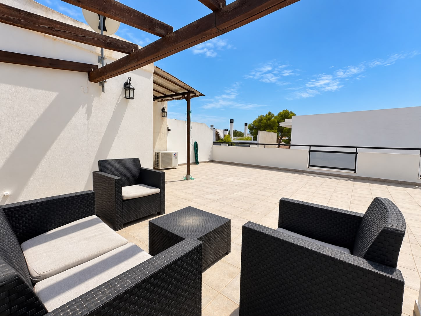 WB-EUWEK4 - Appartement en vente à Els Poblets avec 2 chambres et solarium.