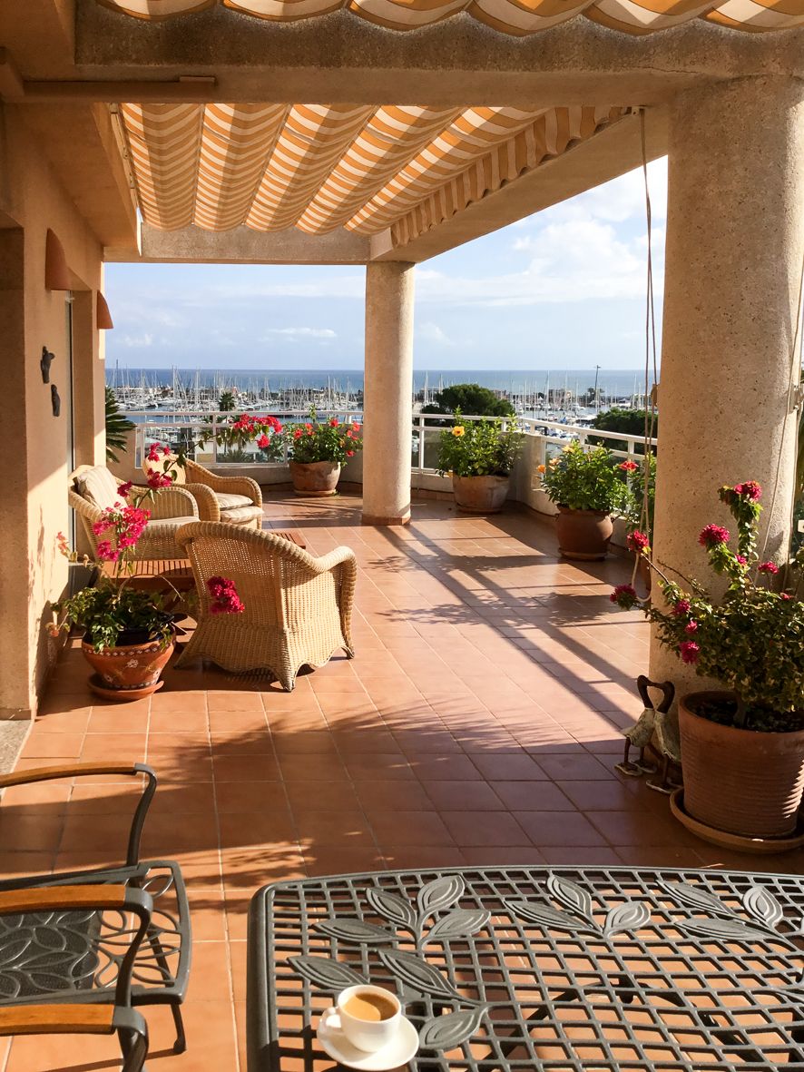 Duplex Penthouse for sale with panoramic views in Denia