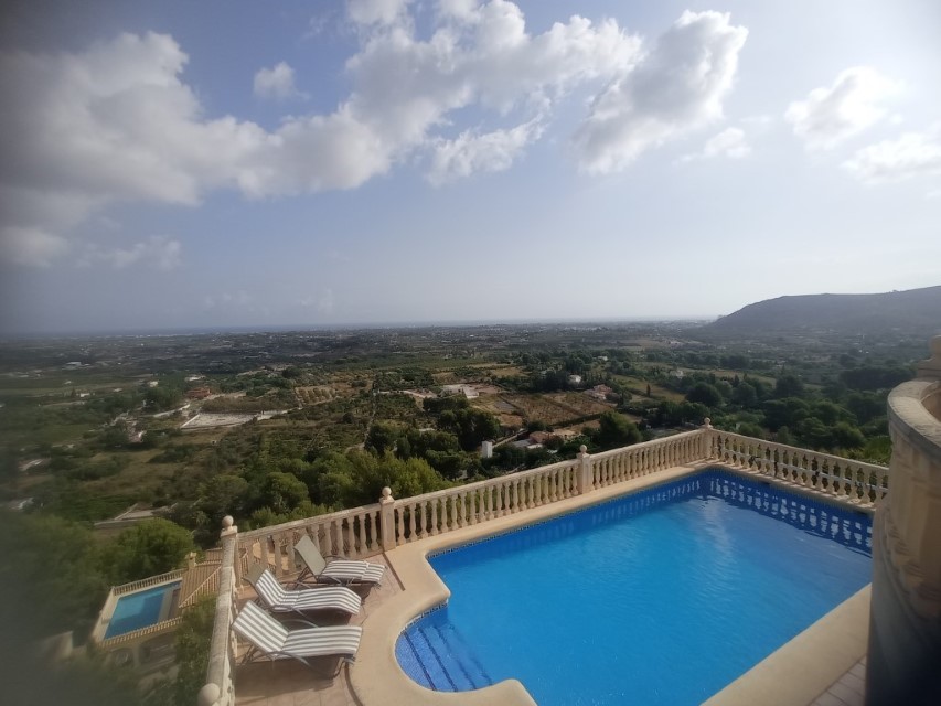 Villa for sale in La Sella golf with sea views