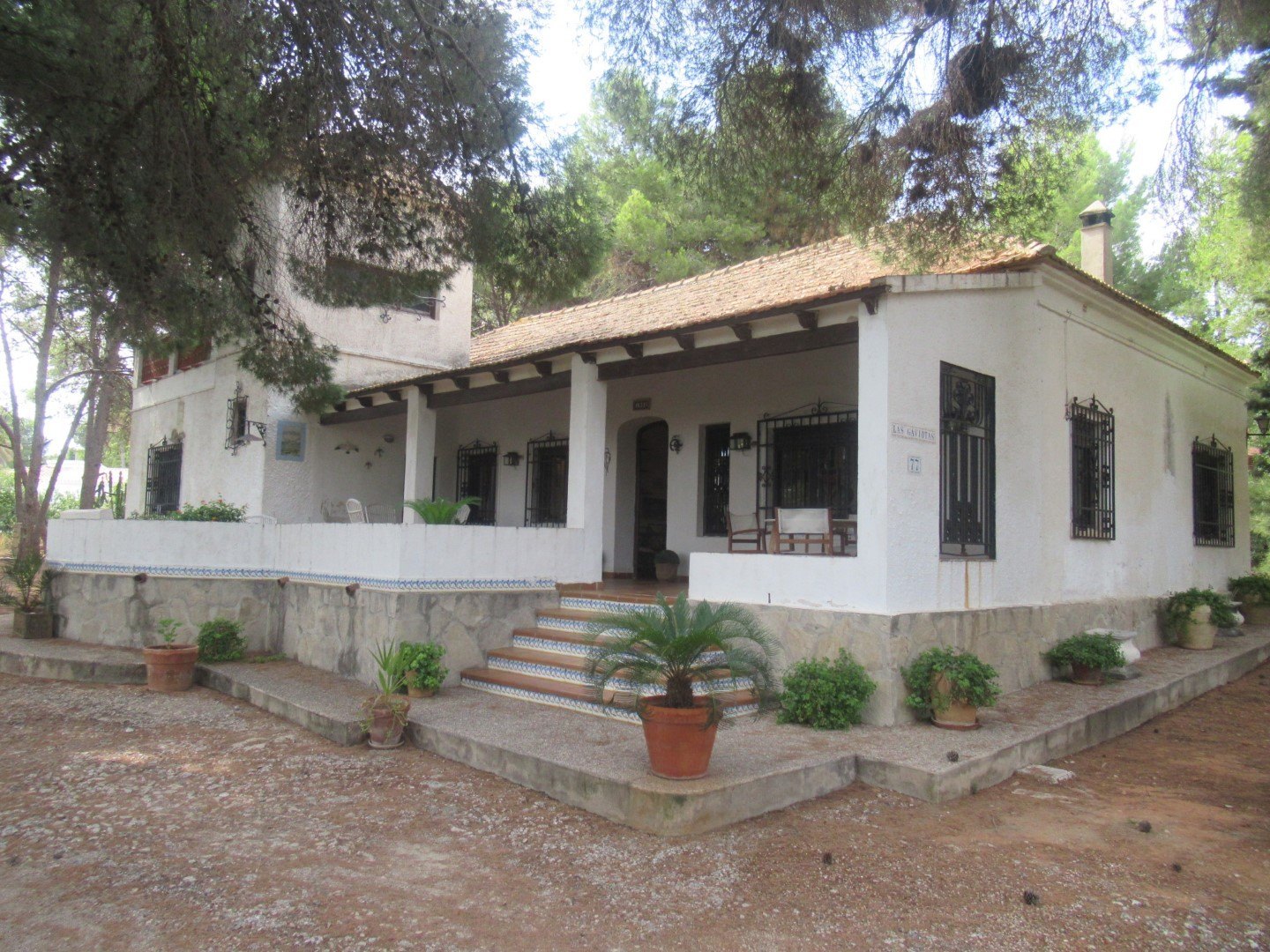 Villa à vendre à Las Rotas Denia avec une grande parcelle de terrain